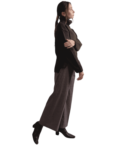 ほどよいサイズ感でキレよく着こなす【F/2(M)】