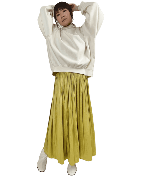 葵SOLDOUTアクセントにイエローでゆったりコーデ【F/F】