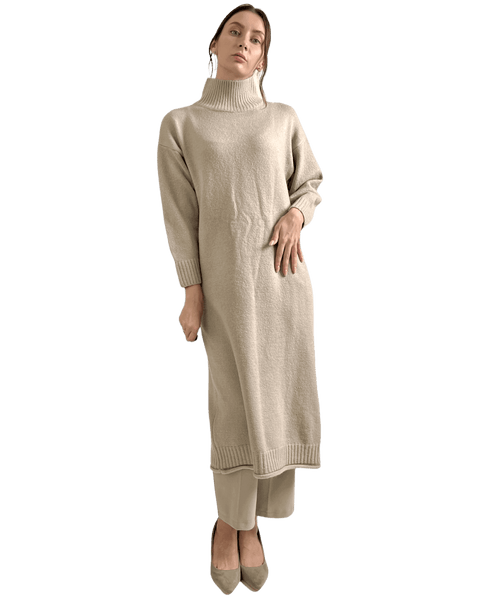 ロングニットのレイヤード【S/S】