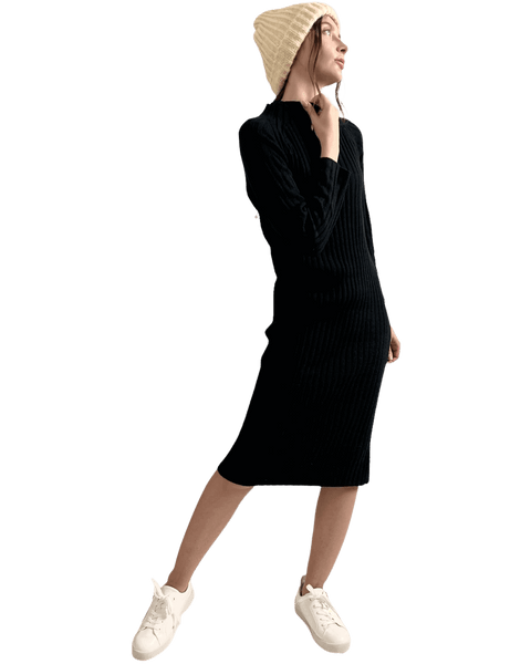 葵SOLDOUTシンプルにニットを合わせて【F/-】