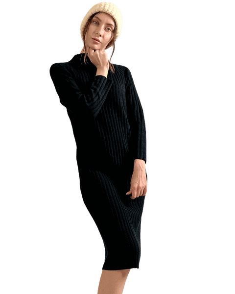 葵SOLDOUTシンプルにニットを合わせて【F/-】