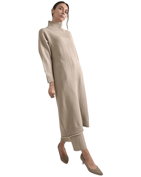 ロングニットのレイヤード【S/S】