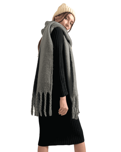 葵SOLDOUTシンプルにニットを合わせて【F/-】